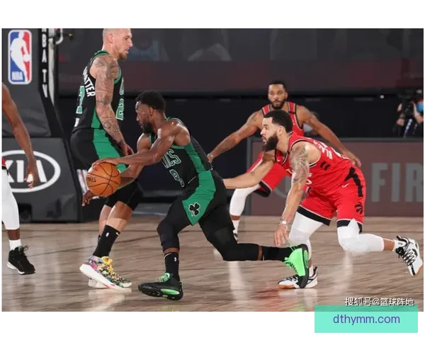 东西强队正面碰撞骑士对决快船焦点之战胜负悬念解析