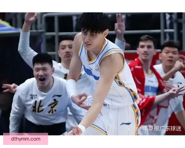 京粤巅峰对决北京男篮迎战广东男篮赛场风云再起强强碰撞冠军底蕴较量今夜上演