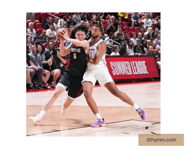 勇士对阵开拓者首战揭幕季后赛走势引发热议双方核心战术博弈成焦点